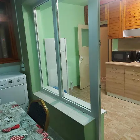 Anna Marinova Appartement Roese